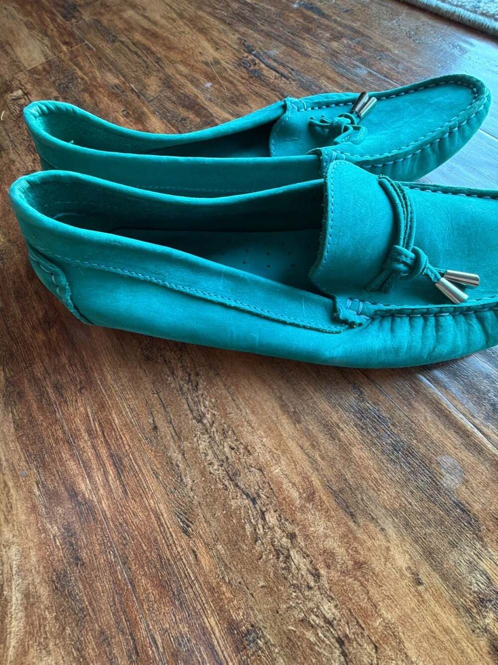 Saks Fifth Avenue Teal Green Suede Driving Moccasin Loafers with Bow Details - Picture 5 of 7